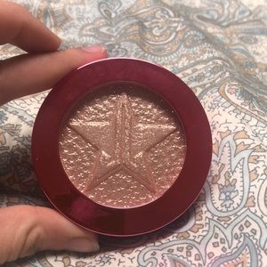 Jeffree star highlighter